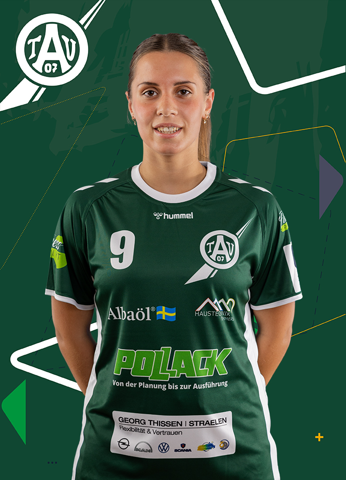9 Julia Albin 692x960